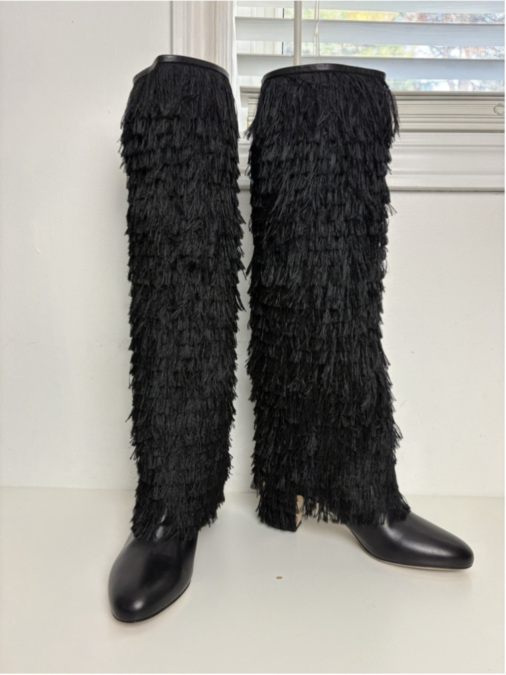 Jimmy Choo Knee High Boots Black Leather Size 37 Magalie Fringe - Picture 11 of 16